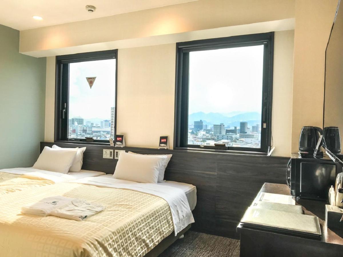 Hotel Livemax Hiroshima Funairimachi Riverside Zewnętrze zdjęcie